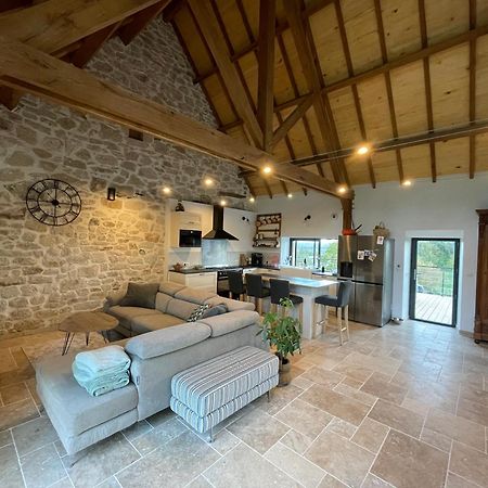 הוילה Hautefage Ancienne Grange Renovee En Xaintrie מראה חיצוני תמונה